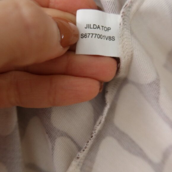 Diane von Furstenberg DVF $285 "Jilda" 100% silk wrap blouse top brown/ivory 2 - Picture 15 of 16